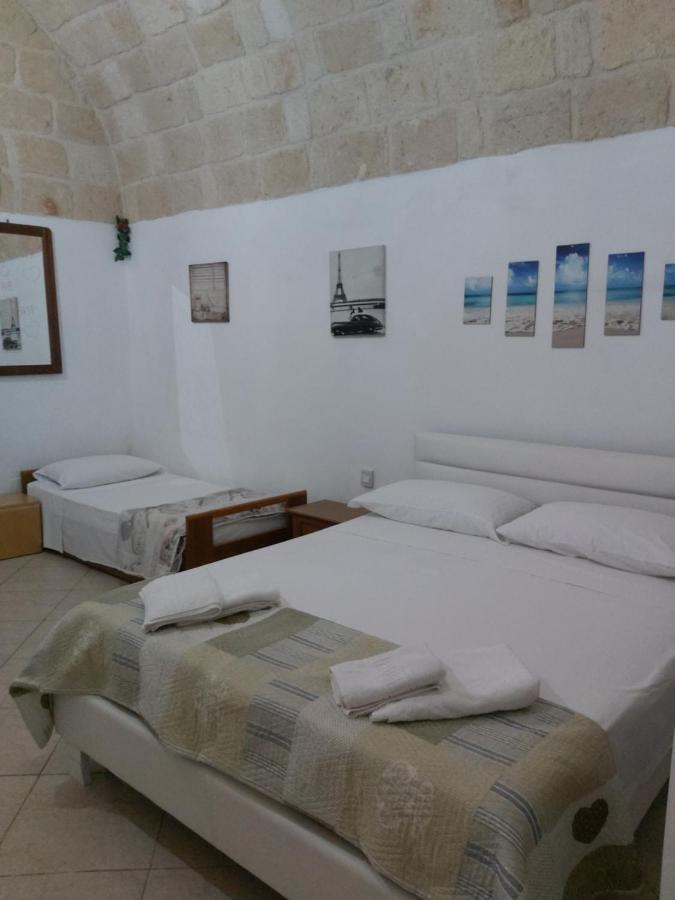 Bed and Breakfast La Stradina Трані Екстер'єр фото