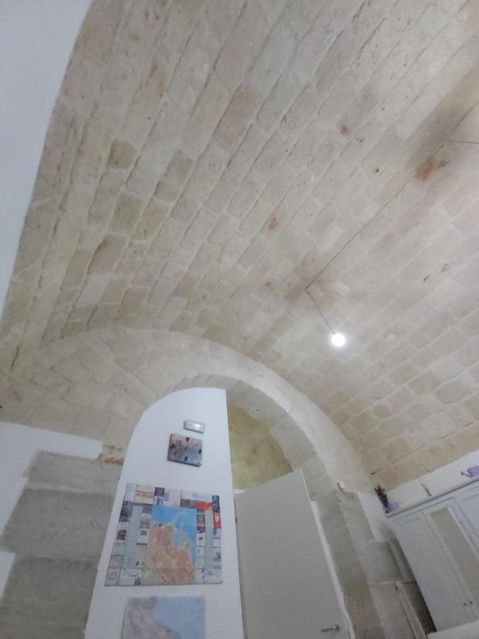 Bed and Breakfast La Stradina Трані Екстер'єр фото